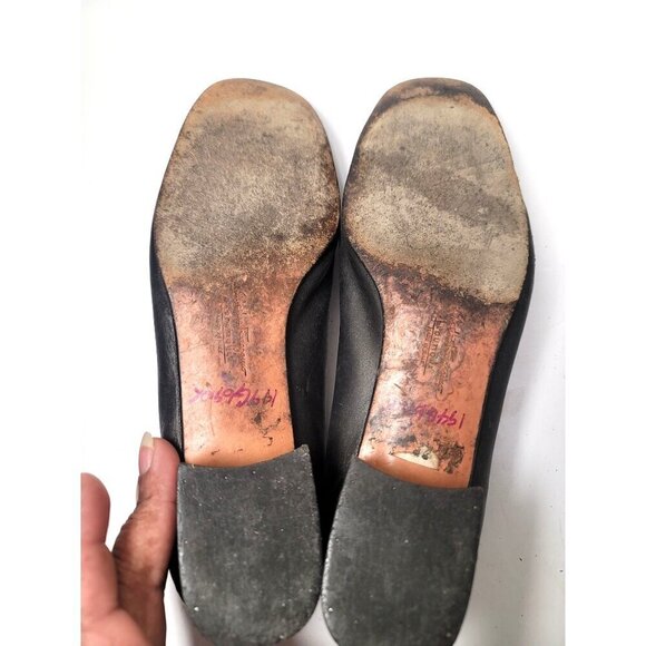 Vintage Salvatore Ferragamo Black Leather Heels With Bow & Textured Toe Women's - Picture 7 of 10